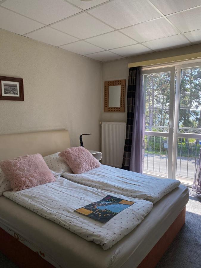 Bed and Breakfast Panzio Tata Zewnętrze zdjęcie