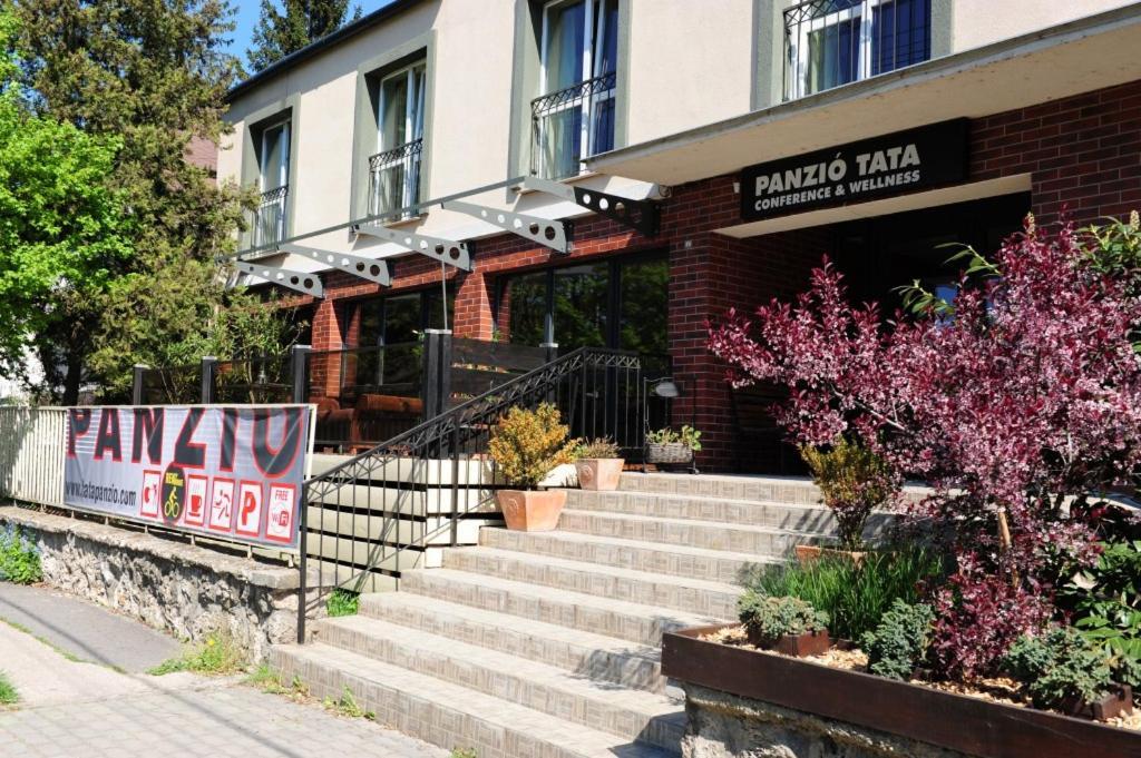 Bed and Breakfast Panzio Tata Zewnętrze zdjęcie