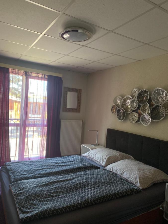 Bed and Breakfast Panzio Tata Zewnętrze zdjęcie